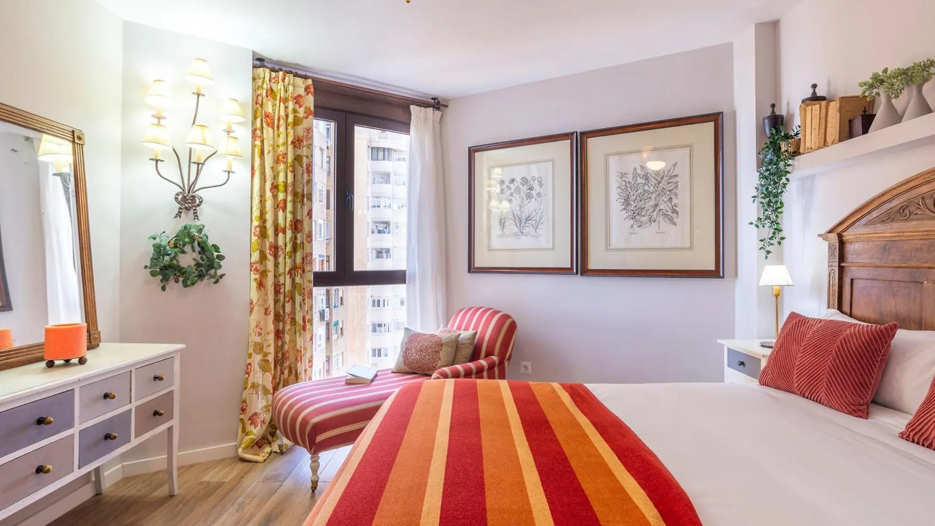 Malagueta Beach IV By Ele Apartments Malaga Spain