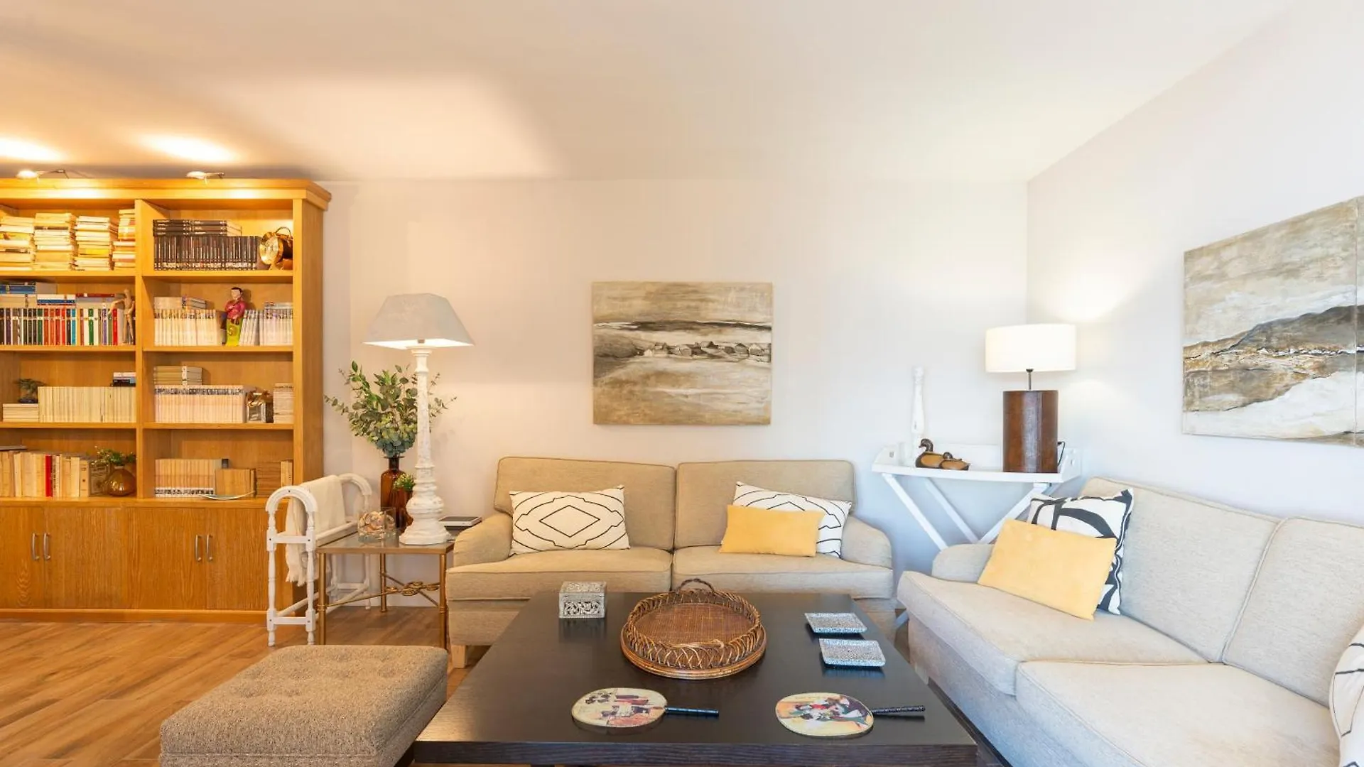 Malagueta Beach IV By Ele Apartments Malaga